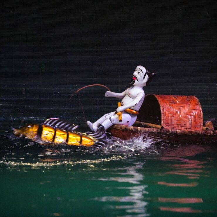 Teatro delle marionette sull'acqua di Thang Long: un'esperienza culturale affascinante